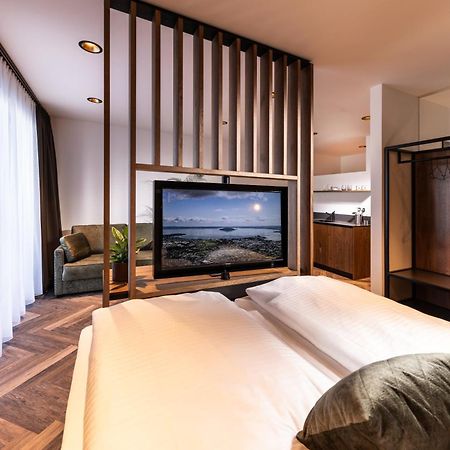 Zeit Und Raum Hotel - Self Check-In Eggelsberg 外观 照片